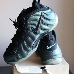 Nike Air Foamposite Pro Dark Pine sz 10.5/11